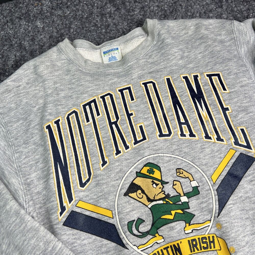 Vintage Notre Dame Sweater Women's M Gray Fighting Irish Crewneck